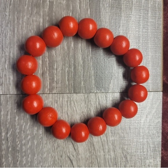 Vintage Orange Wood Bead Bracelet 8in - Picture 2 of 3